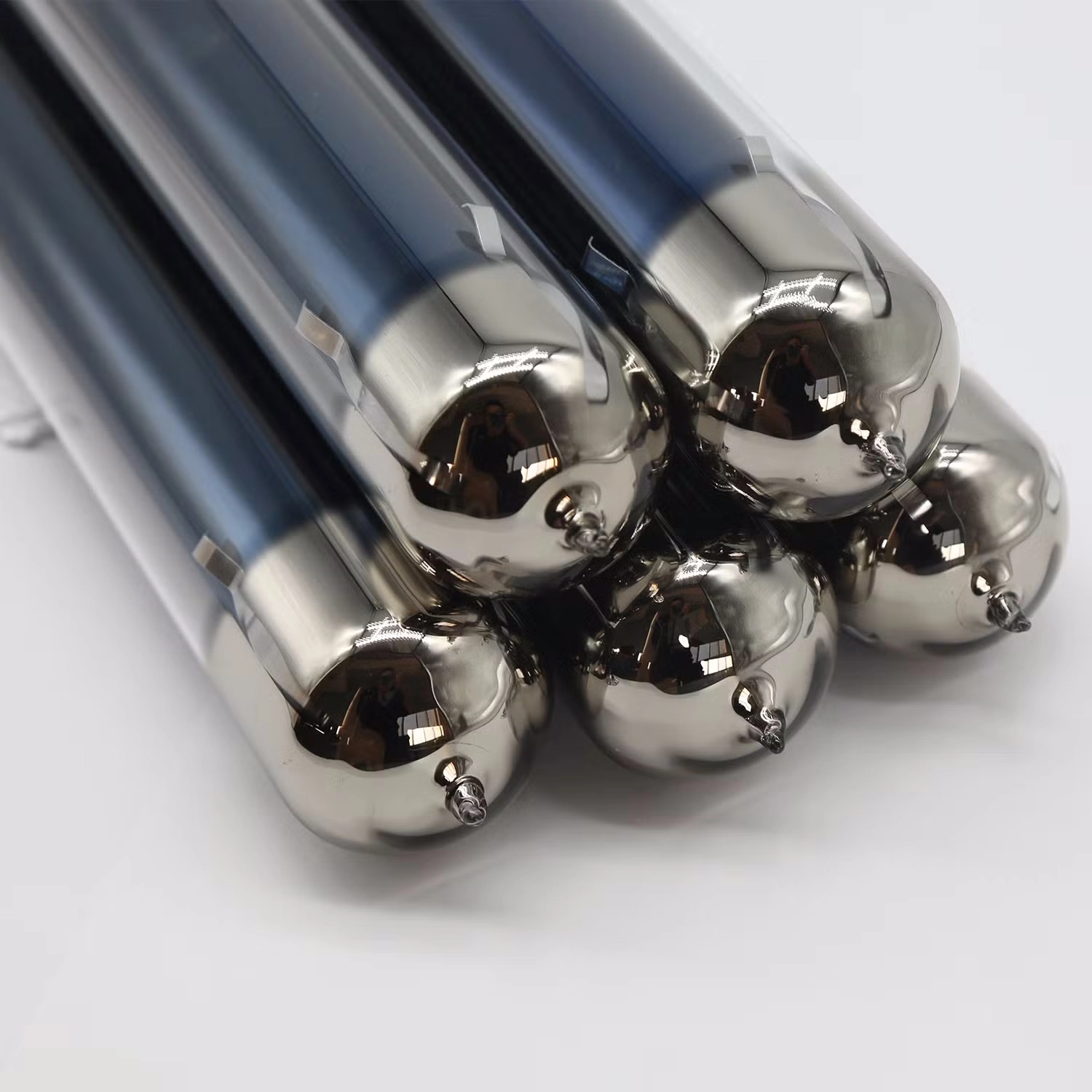 Vakum Tuplu Gunes Enerjisi Yedek Parca Vakum Tup